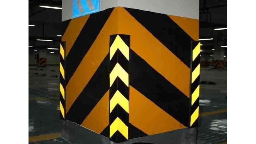 在國(guó)道上使用哪個(gè)級(jí)別的反光膠帶-反光膠帶廠家推薦【昆山玉寰】