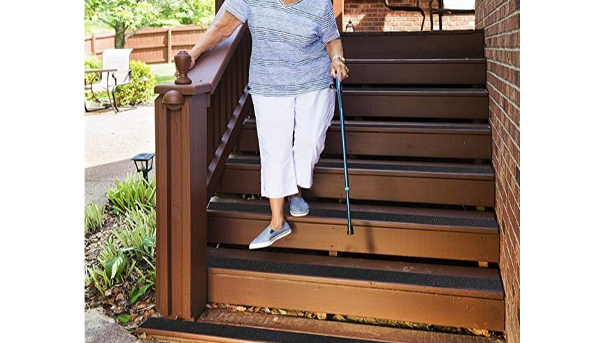 小孩老人容易摔倒的幾個地方你注意到了嗎-防滑膠帶批發(fā)【昆山玉寰】