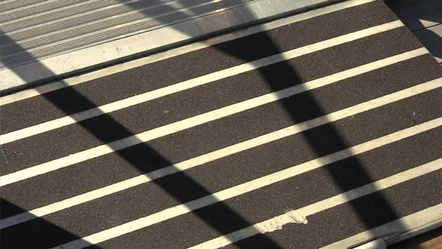 防滑膠帶，地鐵站路面防滑處理的好方法